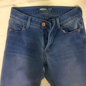 Old Navy Rockstar super skinny stretch jeans 24 / 7